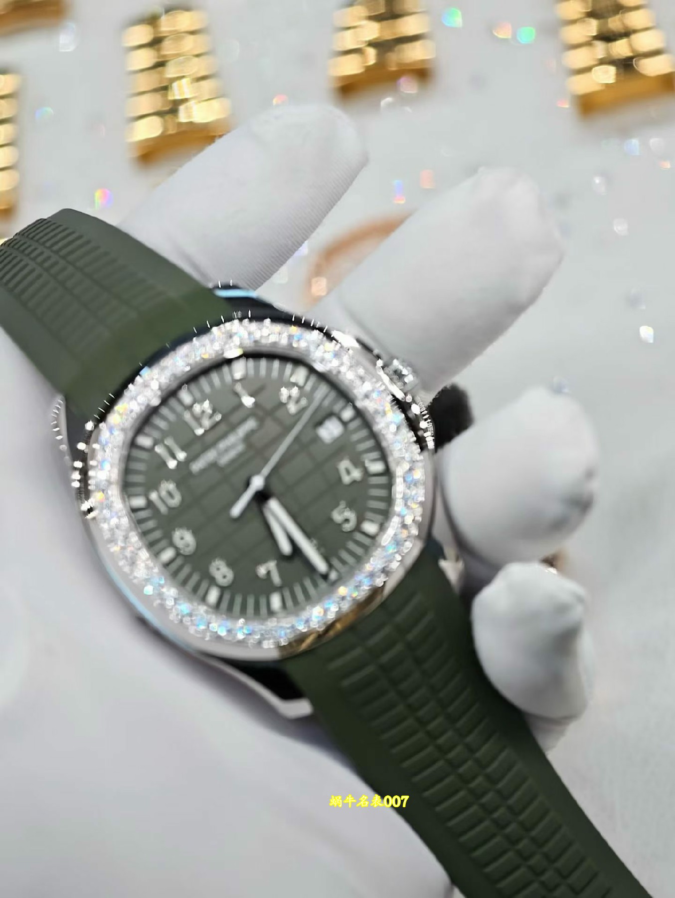 高级定制包金真钻 Patek Philippe replica watch百达翡丽AQUANAUT 5267/200A-011復刻手錶腕表 /  