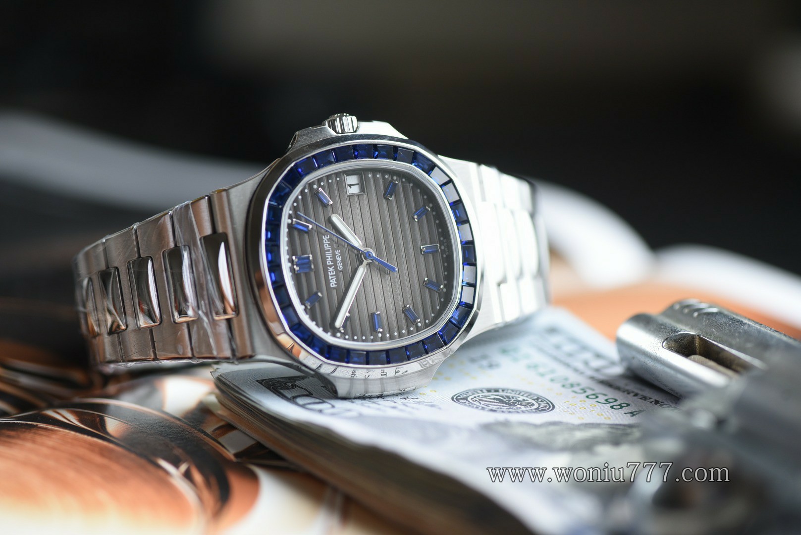 定制高奢款百达翡丽Patek Philippe Nautilus replica watch 5711/111P-001 百達翡麗高仿手錶腕表 / 