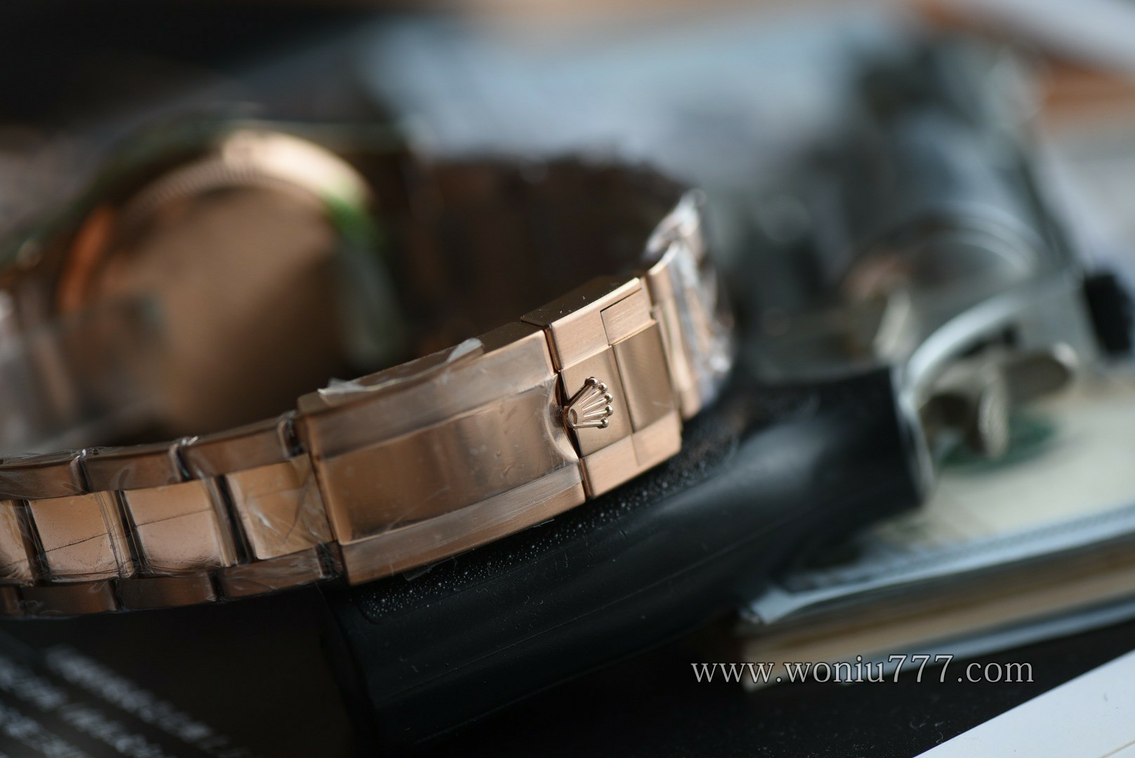 劳真钻包金 力士迪通拿彩虹迪116595 RBOW 高仿手表腕錶 replica Rolex watch Rainbow /  