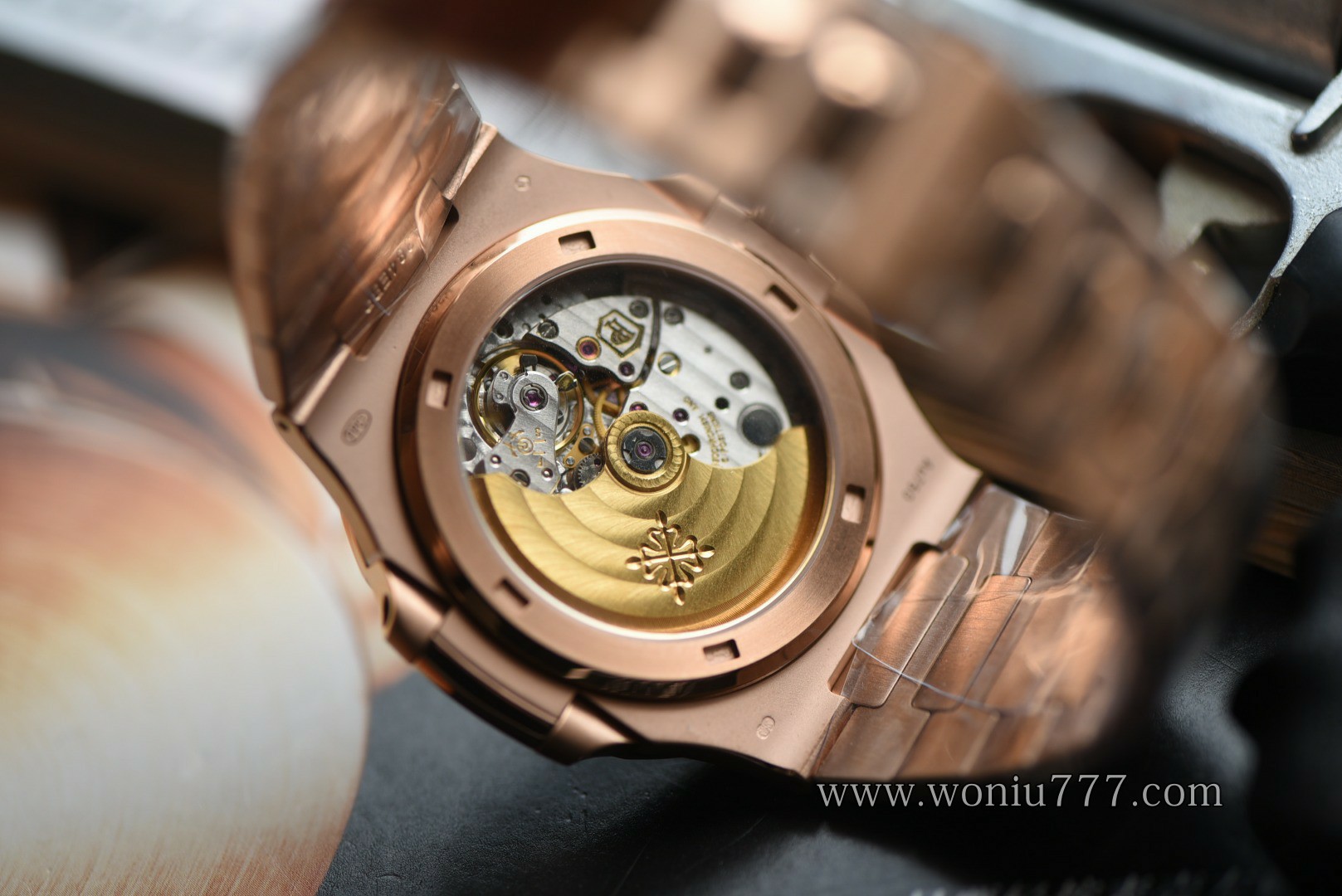 DDF 百达翡丽鹦鹉螺5711/1R-001 高仿手錶 Patek Philippe Nautilus replica watch /  