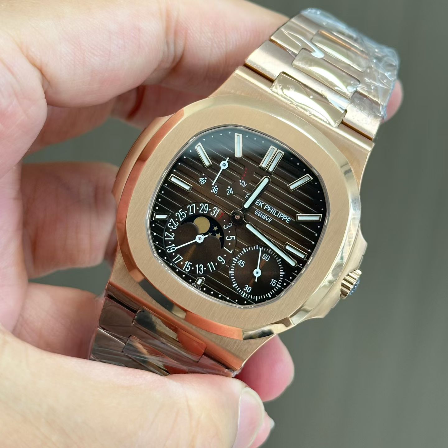 UMI  watch replica Patek Philippe 5712R-001腕表 百達翡麗 5712R-001 高仿手錶 (鹦鹉螺) /  