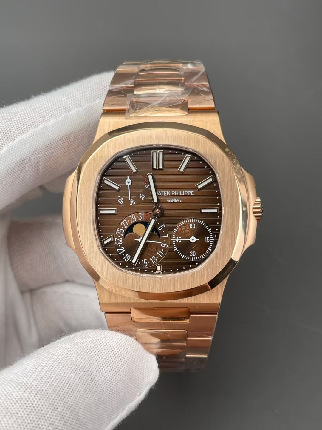 UMI  watch replica Patek Philippe 5712R-001腕表 百達翡麗 5712R-001 高仿手錶 (鹦鹉螺) /  