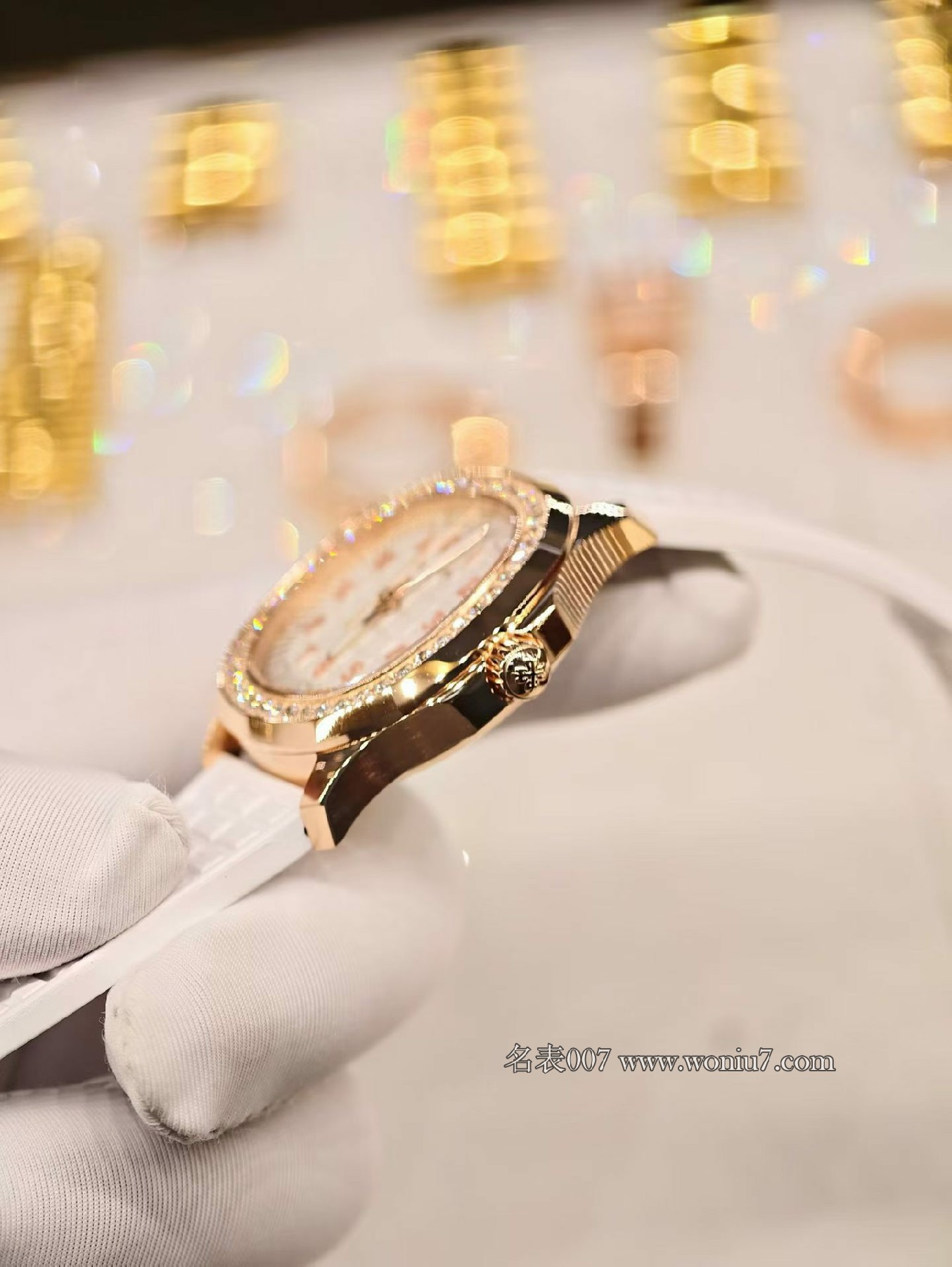 客户改装定制 包金真钻 百达翡丽AQUANAUT系列5068R-010女士腕表 /  